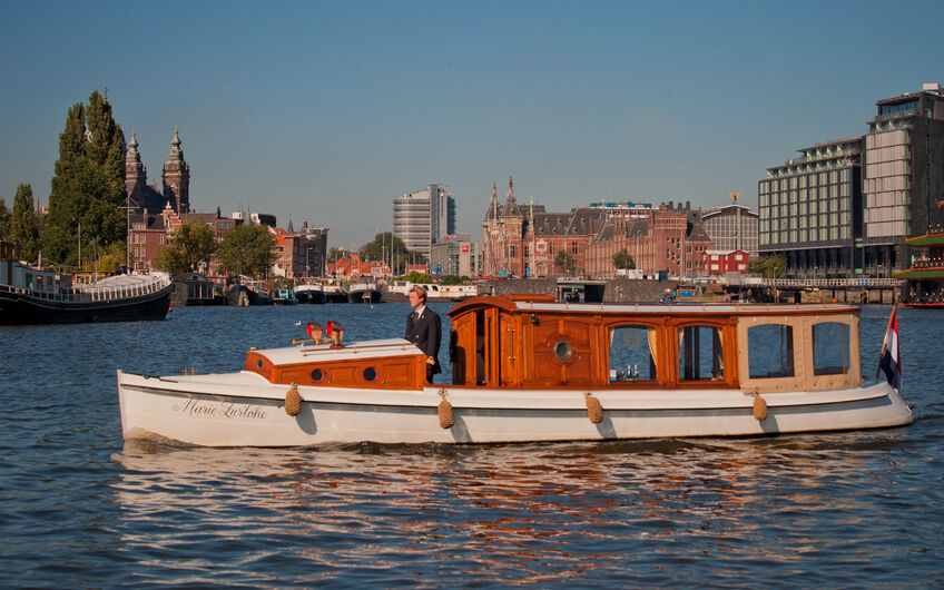 Rent A Luxury Boat With Skipper In Amsterdam | Boat Rental Amsterdam